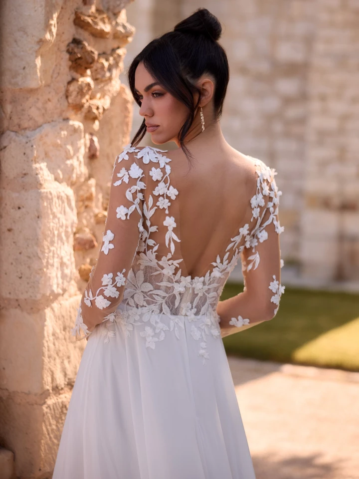 Minia Bianco Evento close back