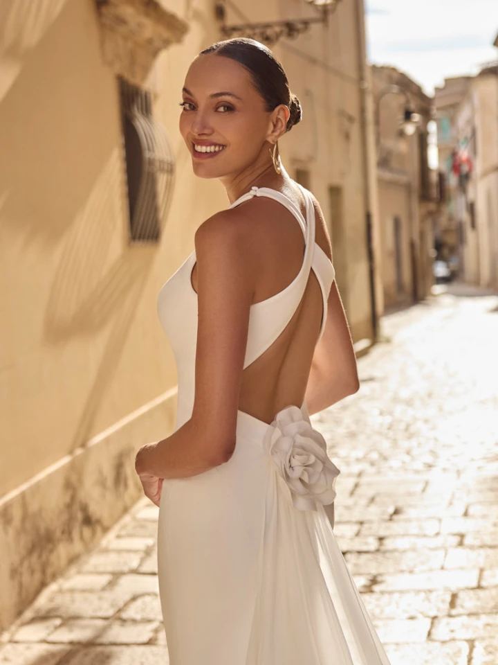 Modeca_Giulia_back_close