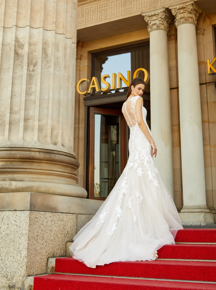 Novabella 30317 back