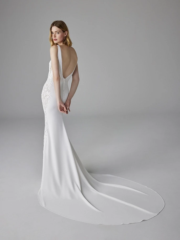 Pronovias Elea back