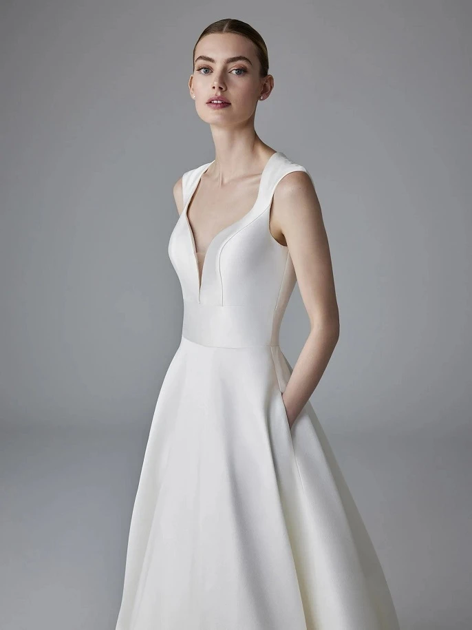 Pronovias-Etincelle-close