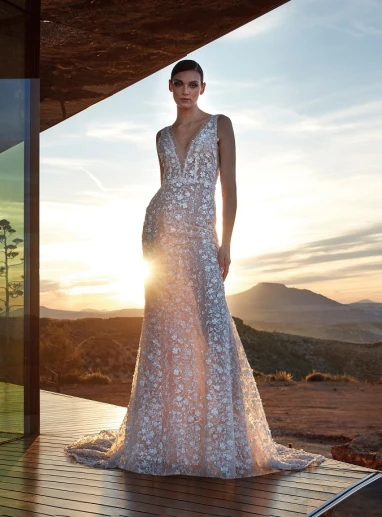 Pronovias Privee Diamond