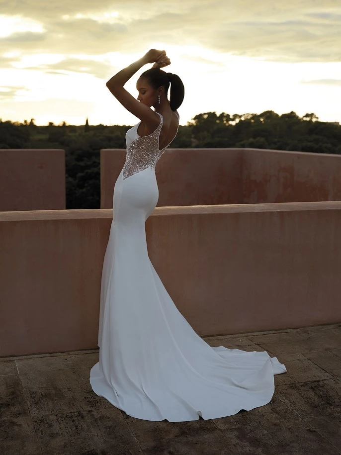 Pronovias Seea back