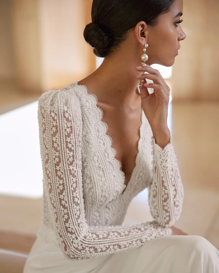 Rosa Clara Aiden close