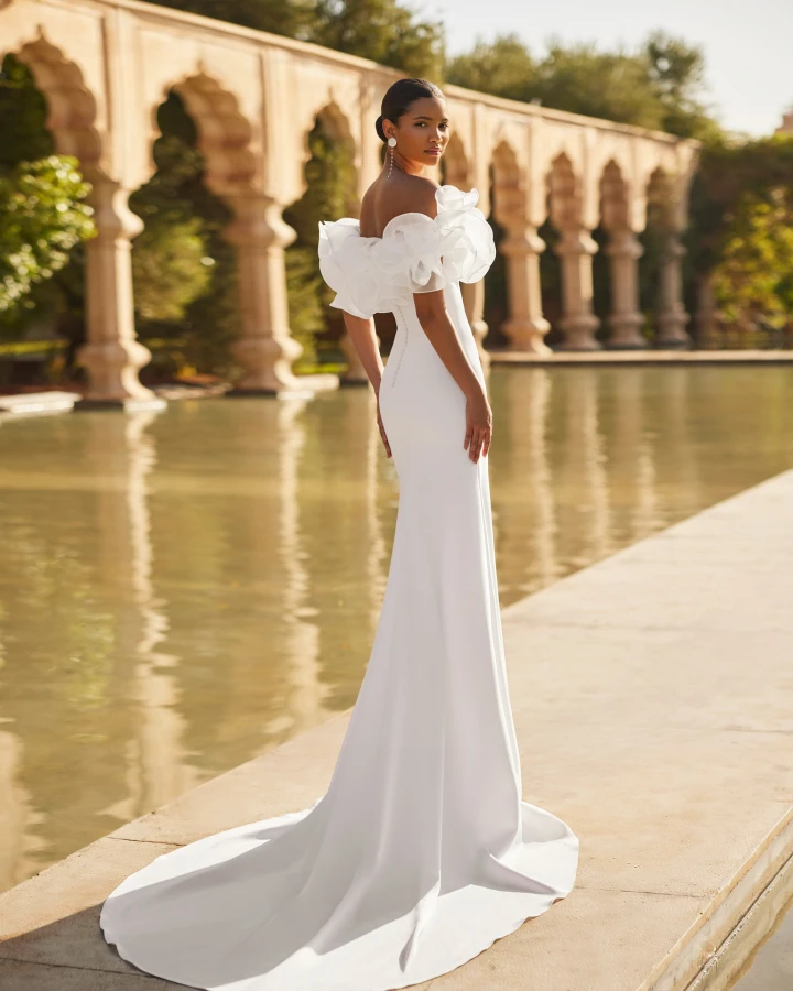 Rosa Clara Odon back