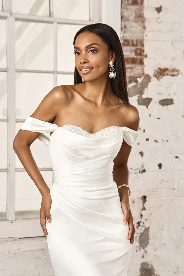 sincerity 44388 close