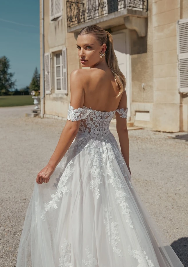 sincerity 44466 close