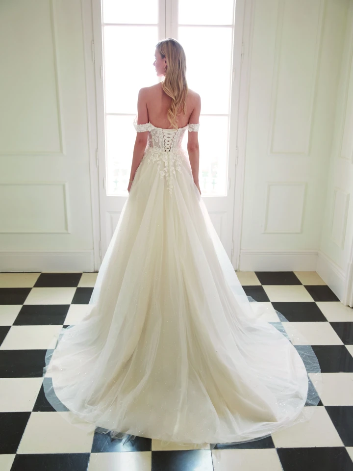 Susanna Rivieri 315611 back