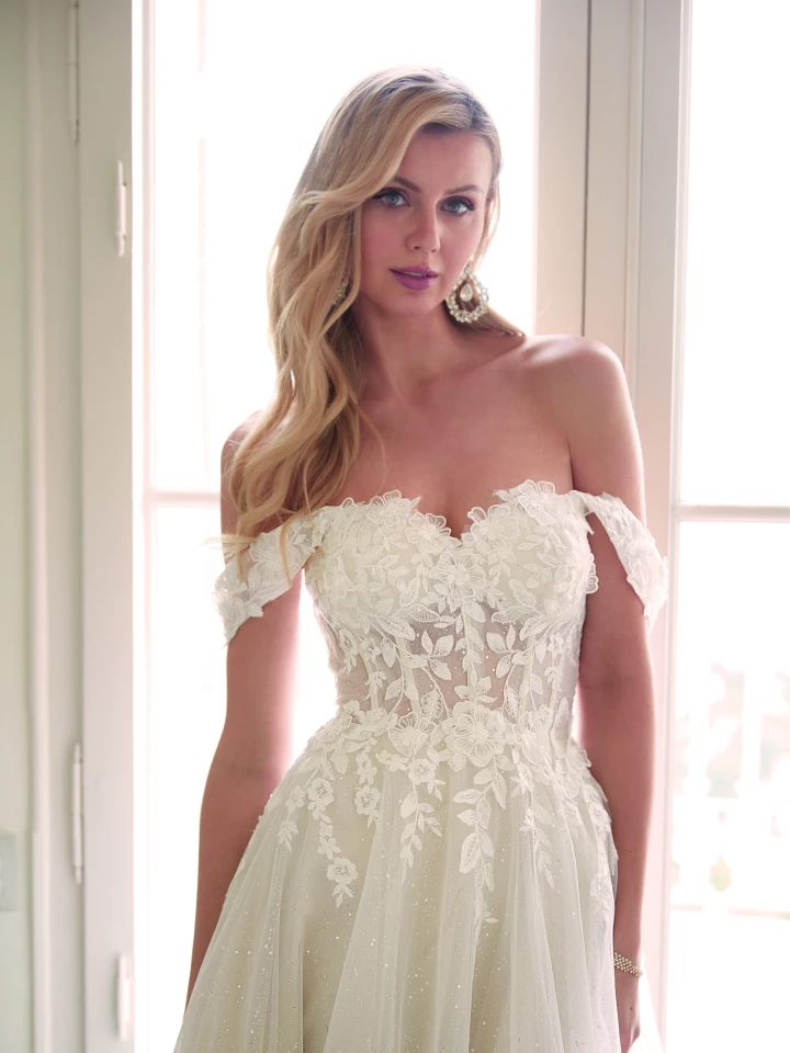 Susanna Rivieri 315611 close