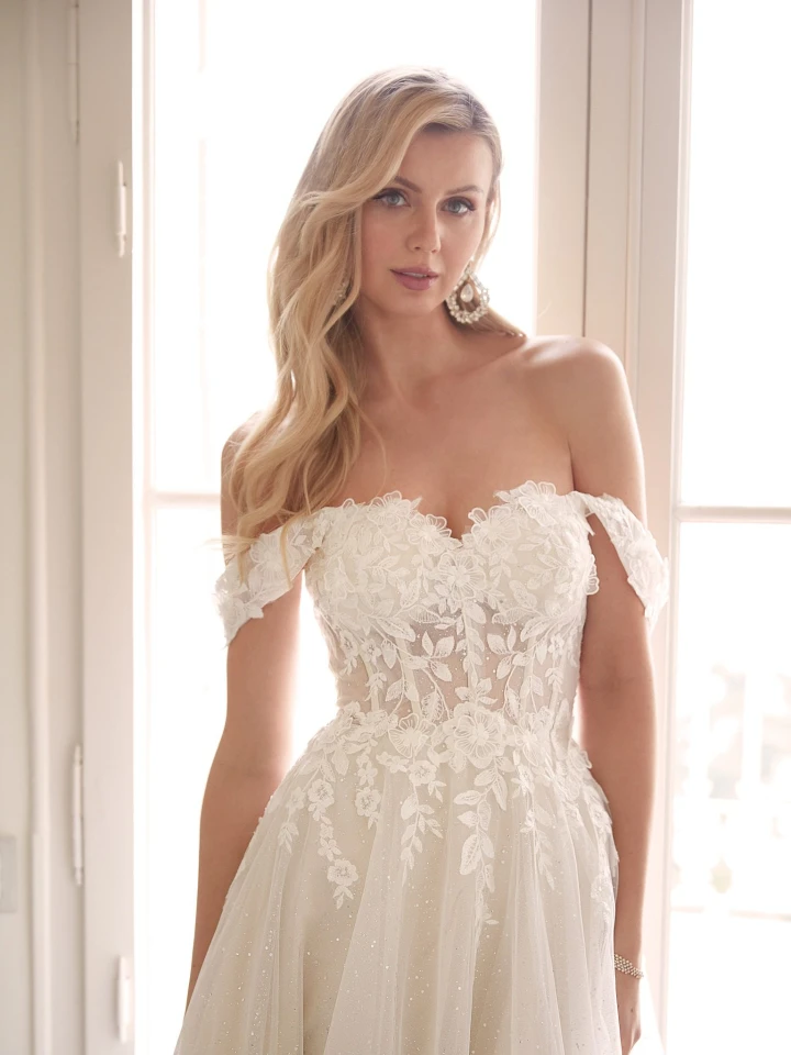 Susanna Rivieri 315611 close