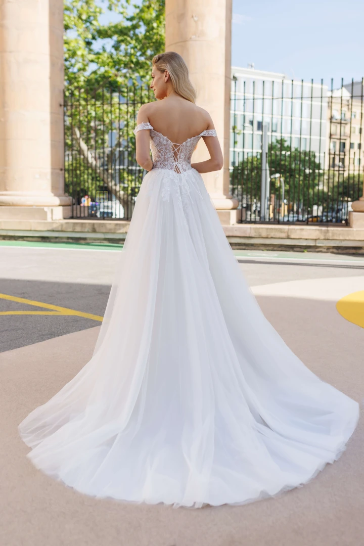 Trouwjurk BR2708 back