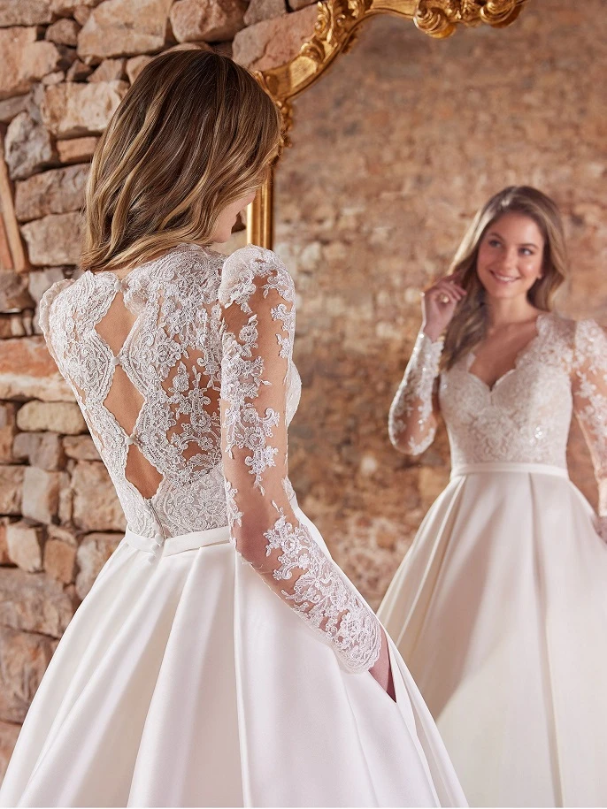 White One Amol close back