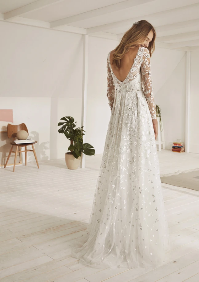 White One Olias back