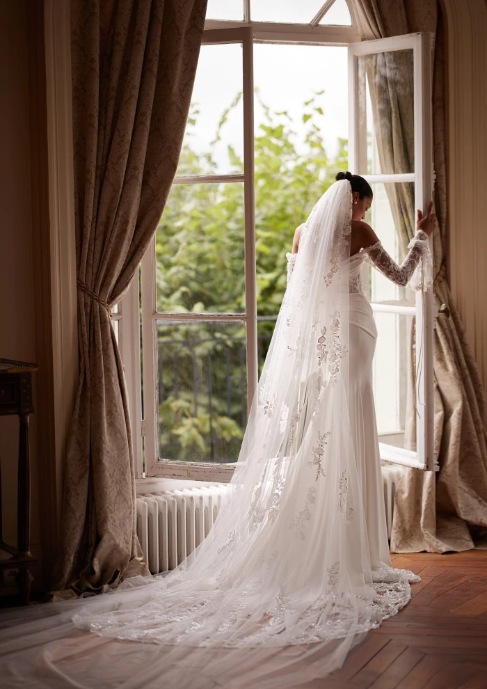 Yedyna Josephine veil 2