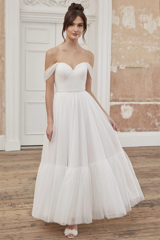 Adore by Justin Alexander Laelynn 11211