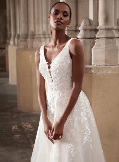 adore justin alexander 11299 hannah close