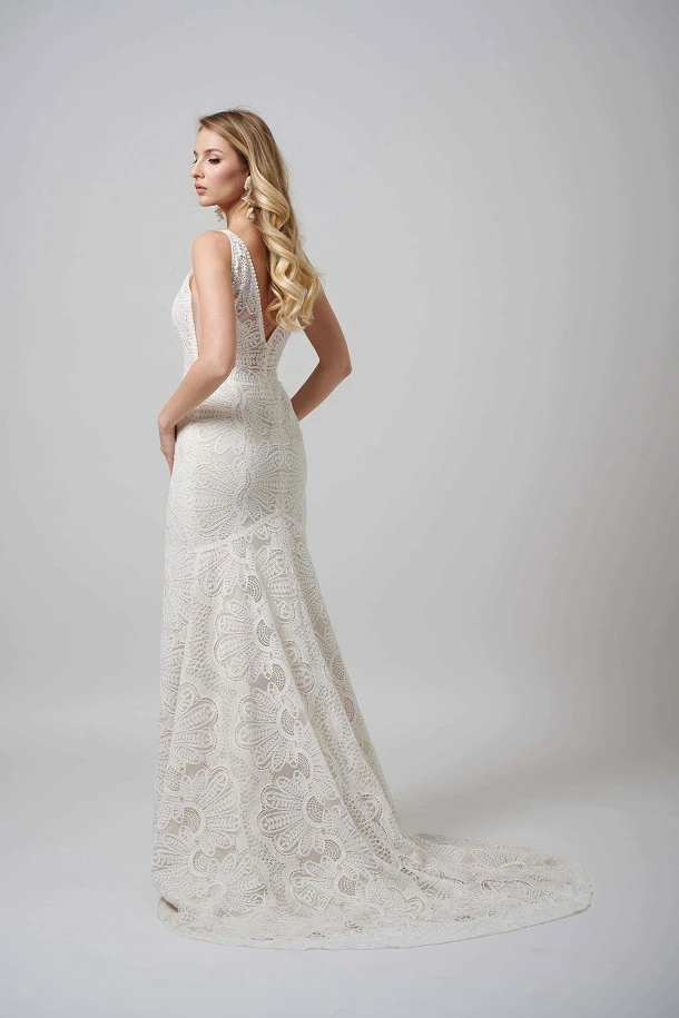 Agnes Fashion Group TO 1872T back