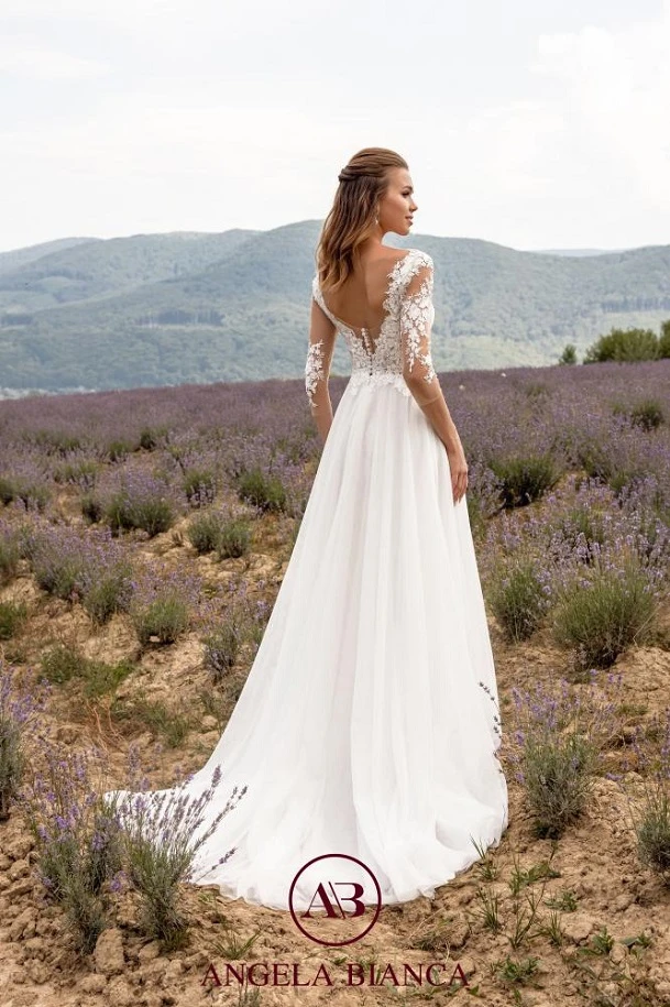 Angela Bianca 1065 back