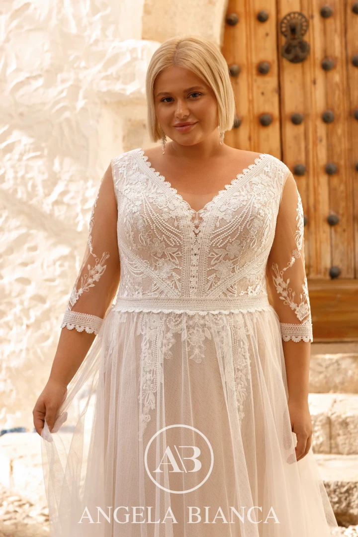 Angela Bianca 1087 close