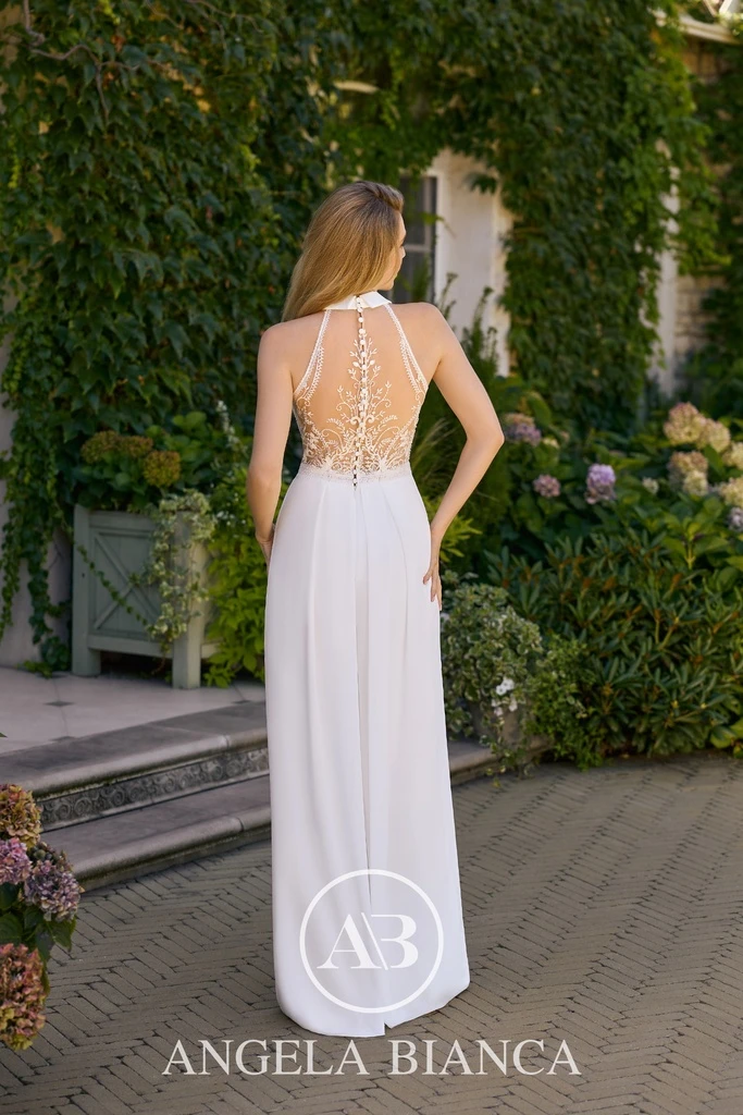 Angela Bianca 1145 back