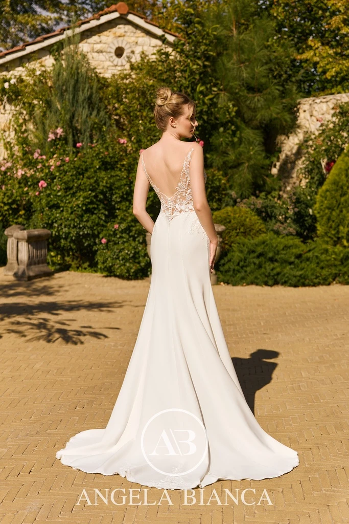 Angela Bianco 1150 back