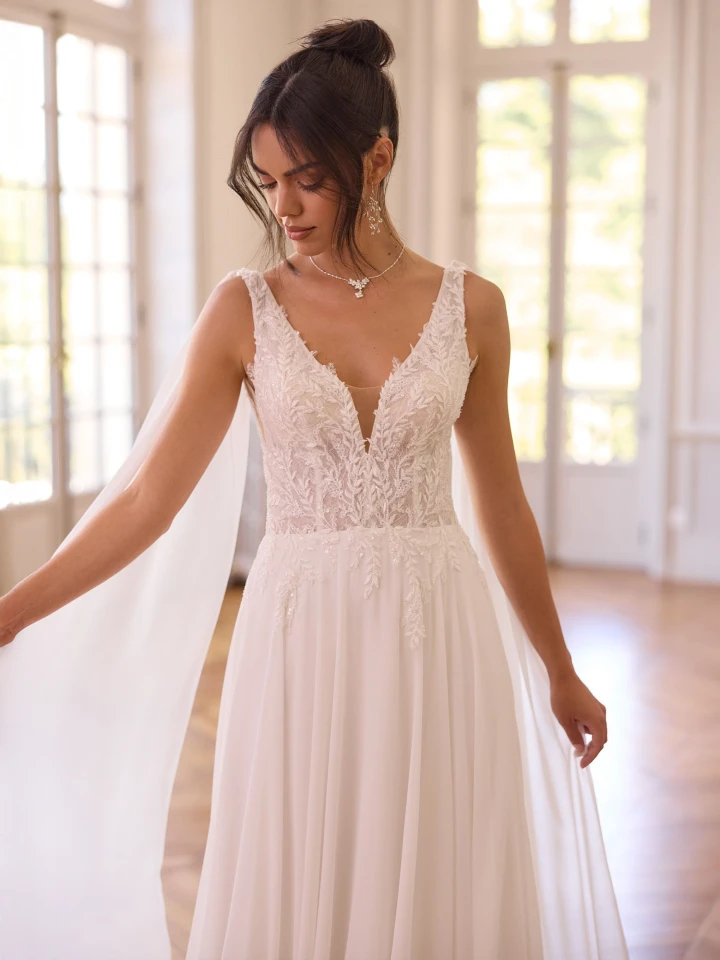 Bianco Evento Adan close