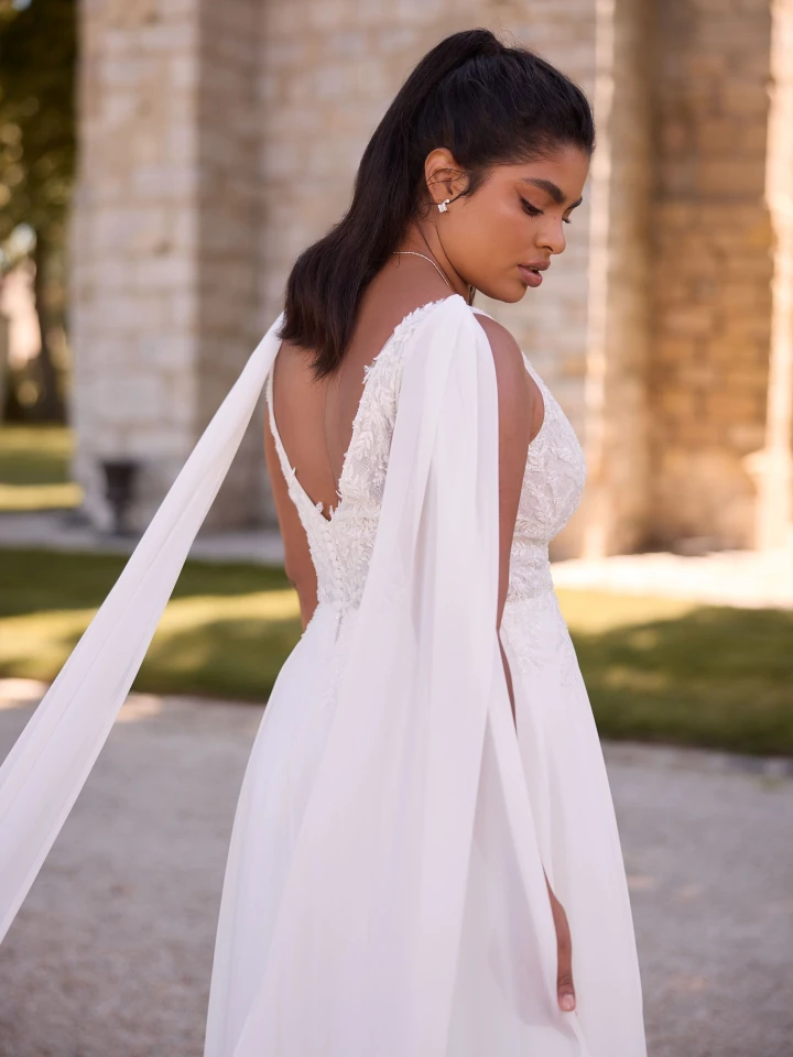 Bianco Evento Adan plus close back