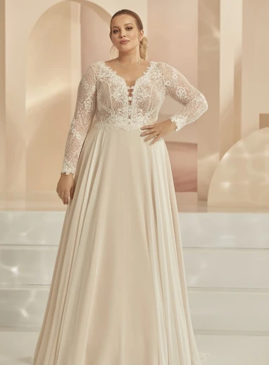 Bianco Evento Famosa plussize