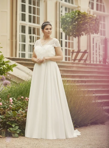 Bianco Evento Margaret plussize