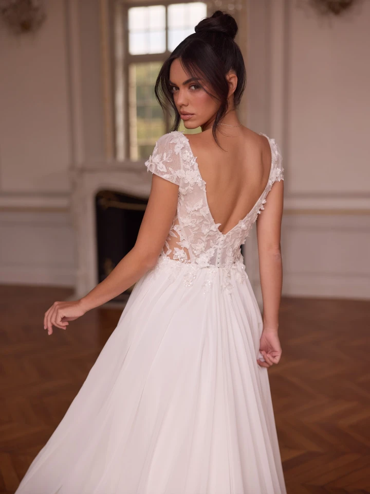 Bianco Evento Terza close back