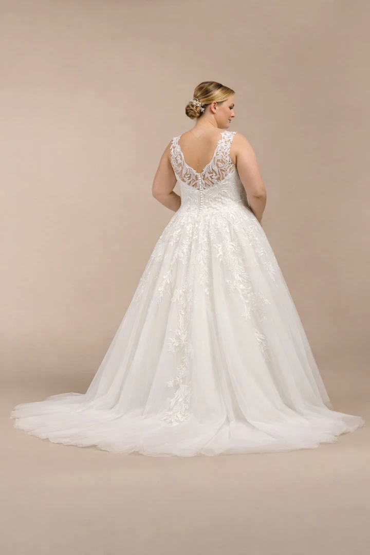 Eglantine Creations Bahamas plus back