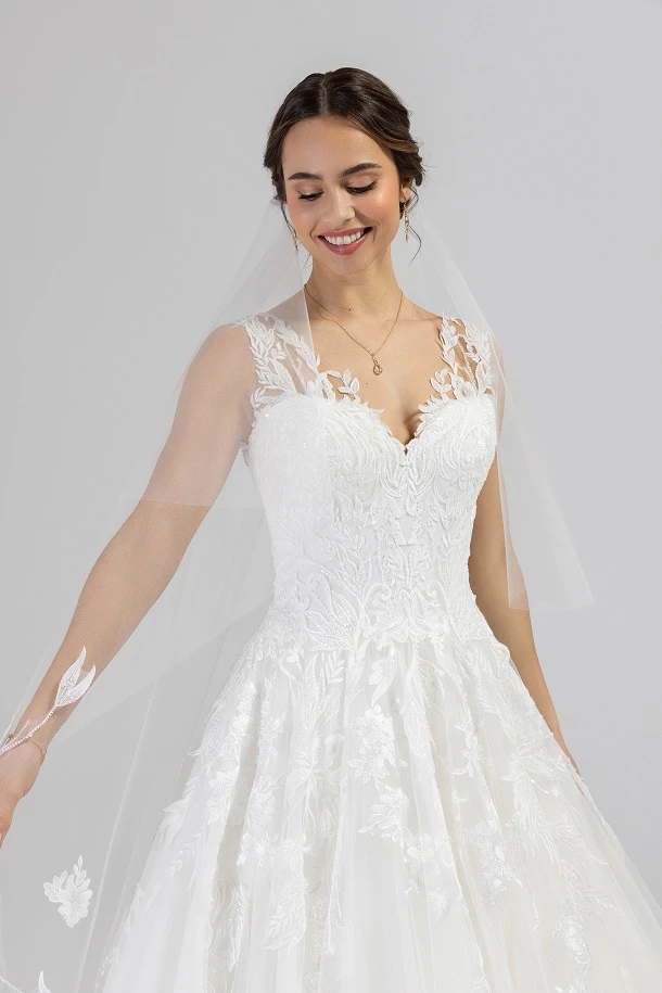 eglantine creations lucie close