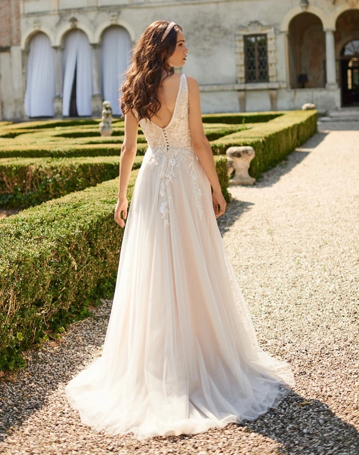 Elizabeth Passion E-5251 back