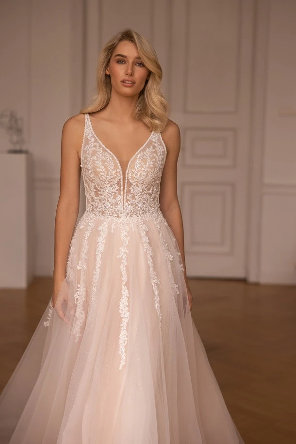 elizabeth passion e 5406t close