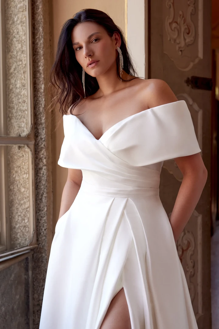 Justin Alexander 88354 Harper plus close