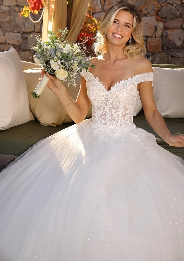 ladybird kyndall close 2