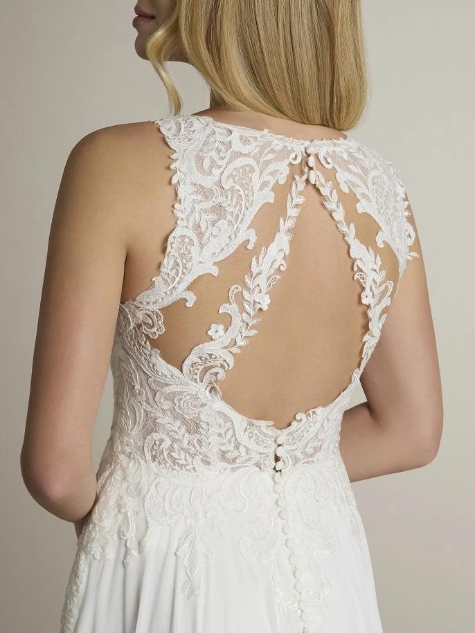 ladybird sarka close