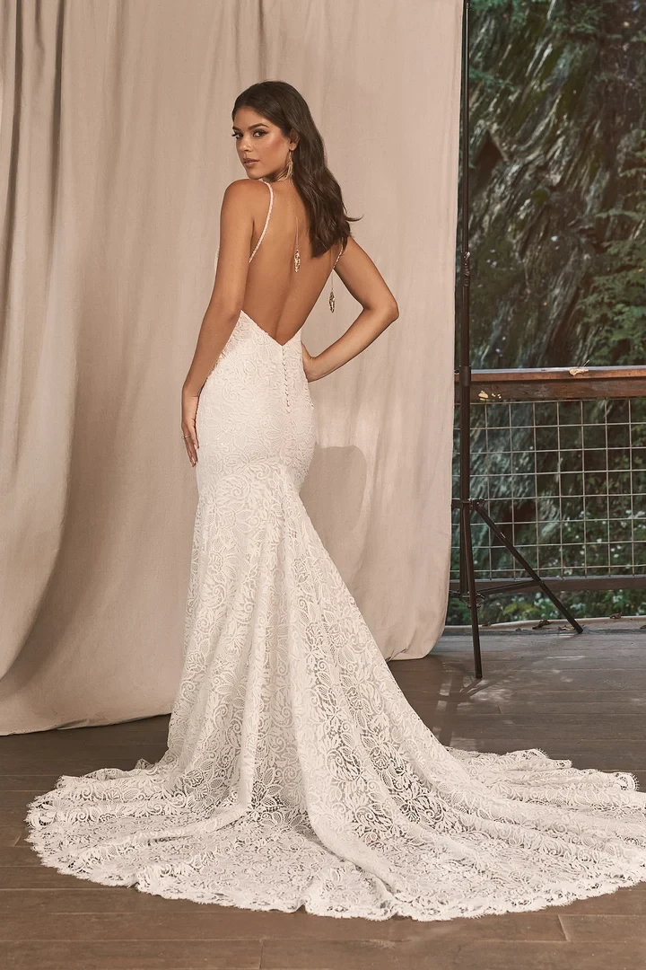 Lillian West 66294 back