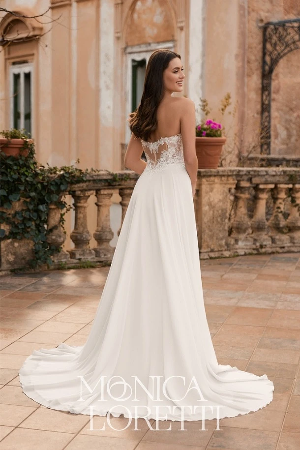 Monica Loretti 8319 back