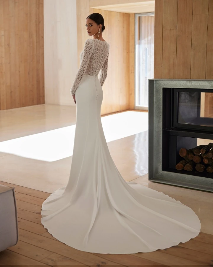 rosa clara aiden back