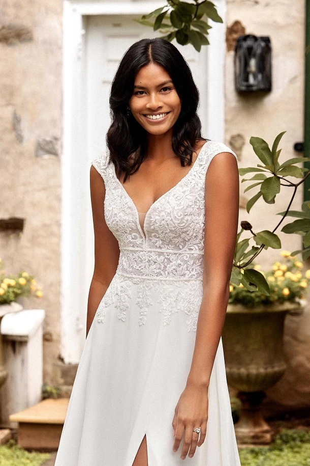 sincerity 44275 close