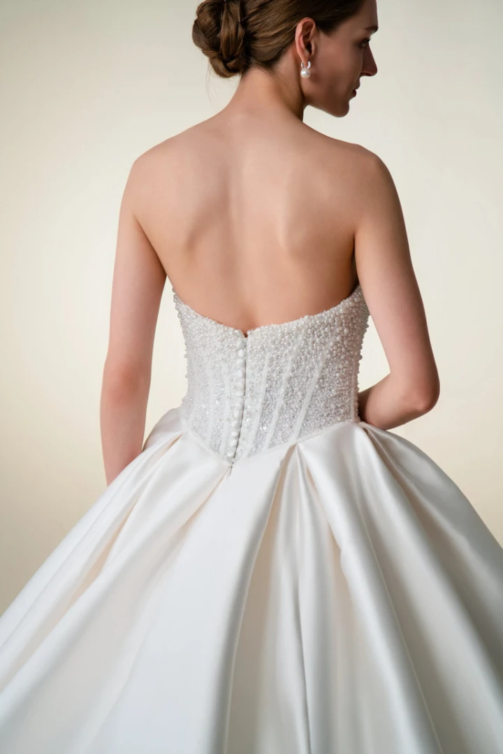 teresa atelier ta1074 close back