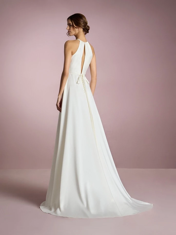 white one mitsuko back