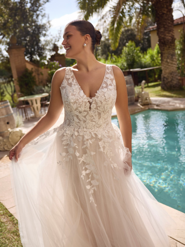 Plussize wedding dresses