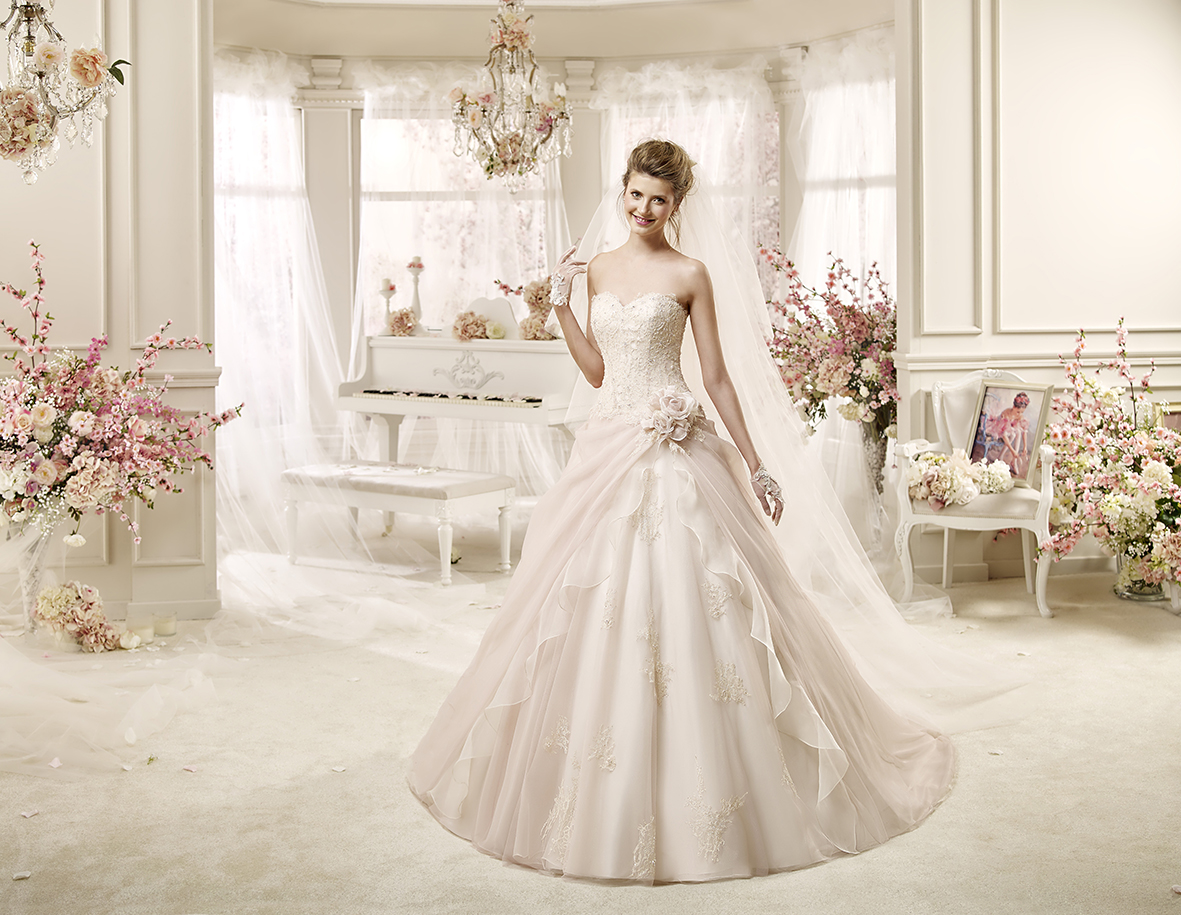 Nicole COAB16279