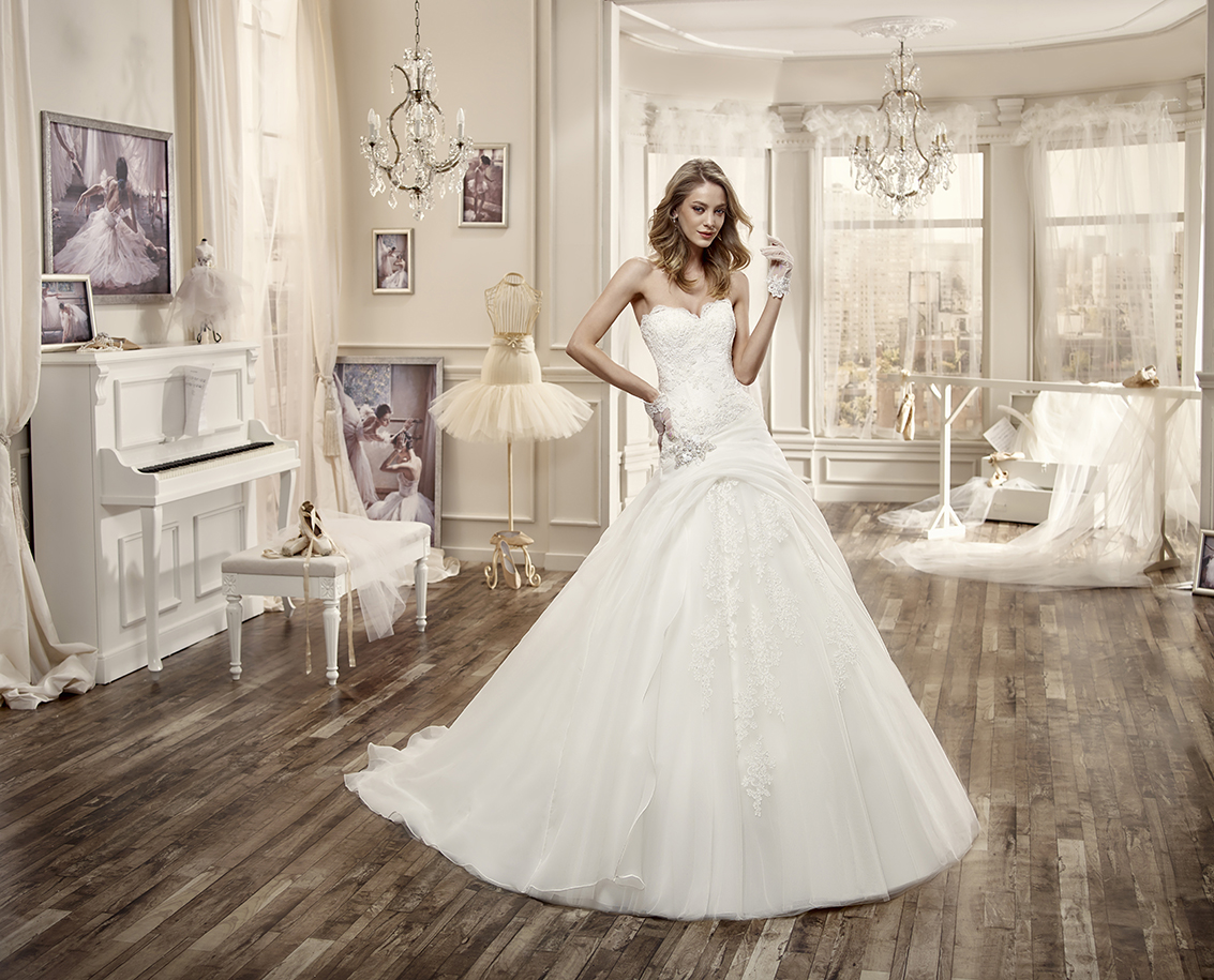 Nicole NIAB16074