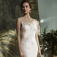 Blue by Enzoani 2018